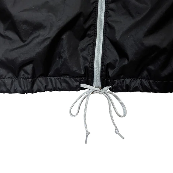 Columbia | Women's Windbreaker | Medium |Black & White | - Picture 7 of 9